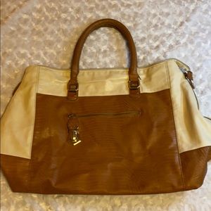 STEVE MADDEN EXTRA LARGE HANDBAG